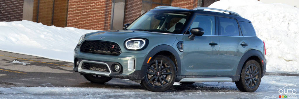 2021 Mini Cooper S Countryman ALL4 Review: Smile and World Smiles With You